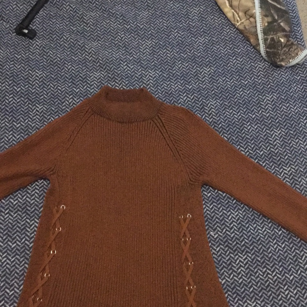 Brown sweater